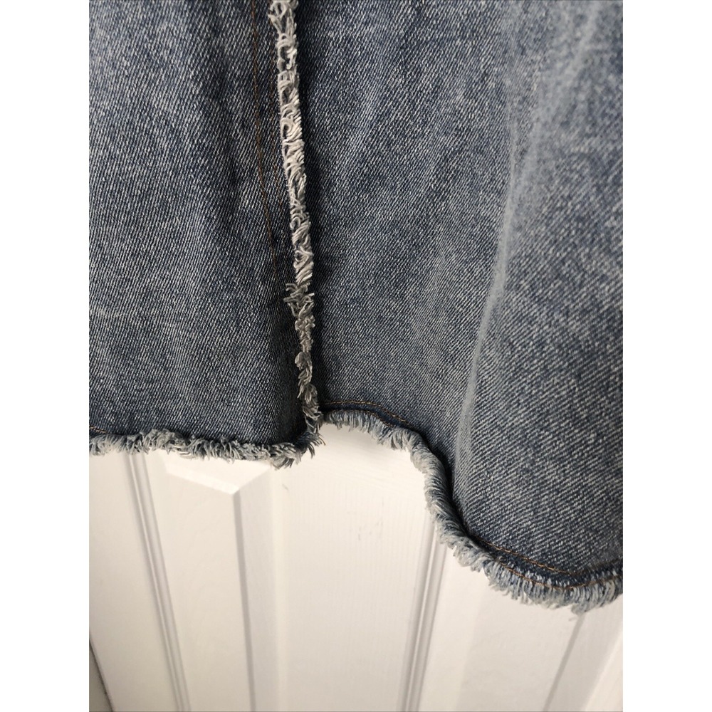 NWT GeeGee Plus - Blue Denim Jacket with Tassel Detailing & Distress - Size 1X - Picture 10 of 13